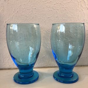 LIBBEYS Mid-Century  aqua 2 blue pedestal glasses